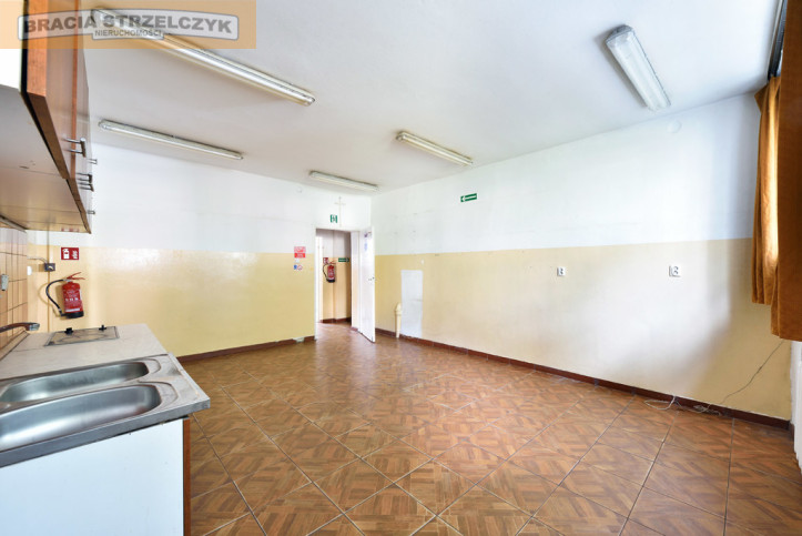 Lokal Sprzedaż  Mokotów Bachmacka 10